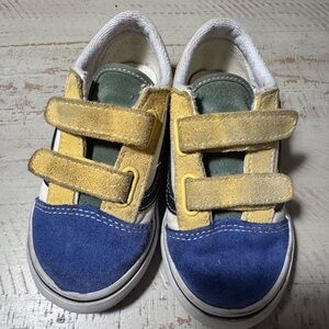 Vans Kids Colorblock Velcro Sneakers in Blue, Yellow & Green